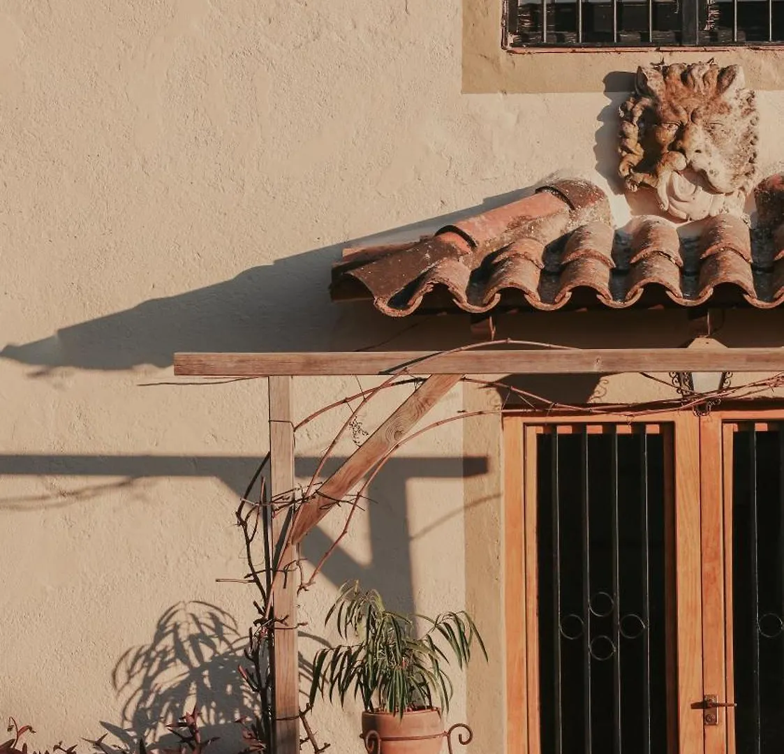 Can Jan Vives Vidreres Bed & Breakfast